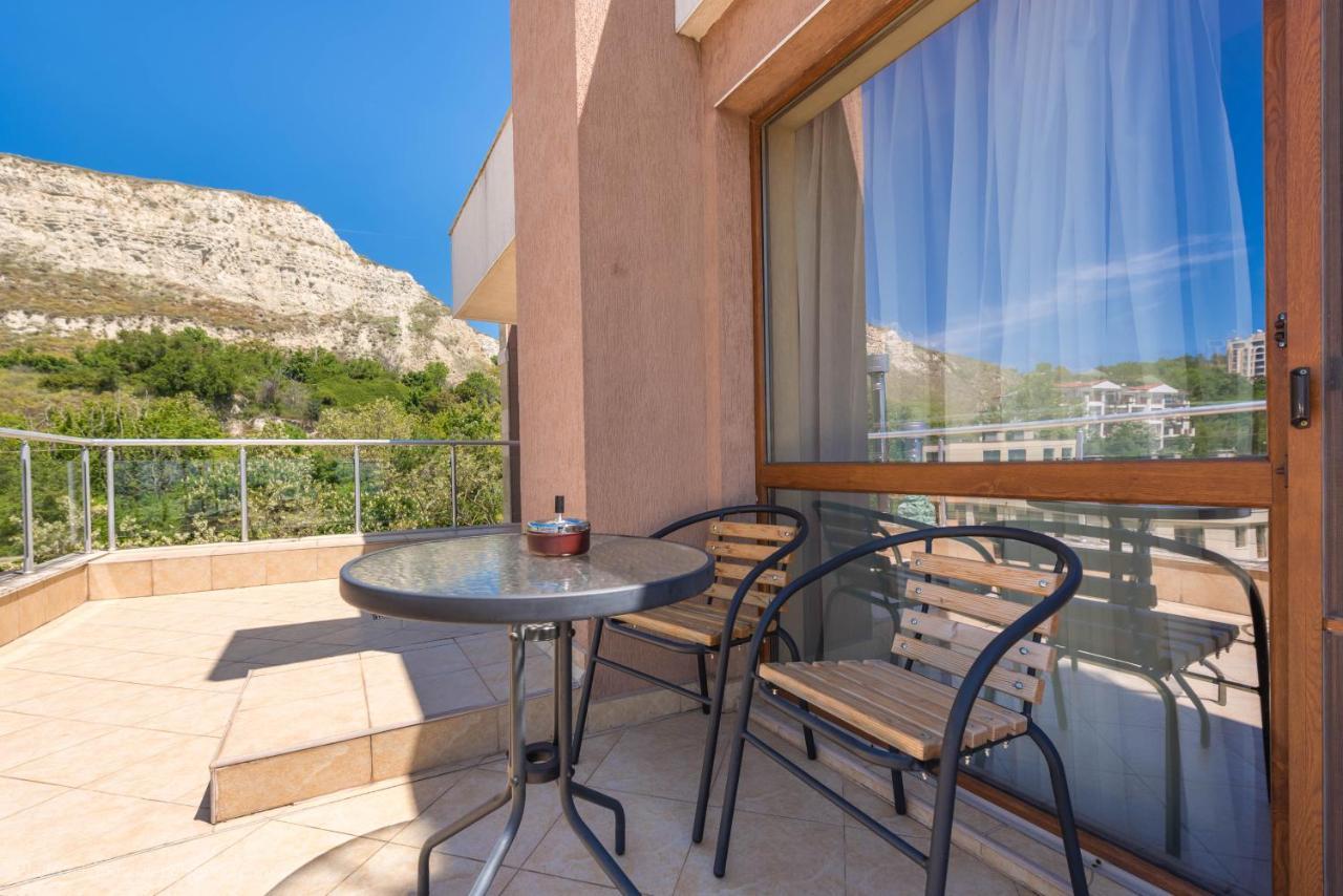 Balchik Sea View Apartments In Princess Residence Exterior photo